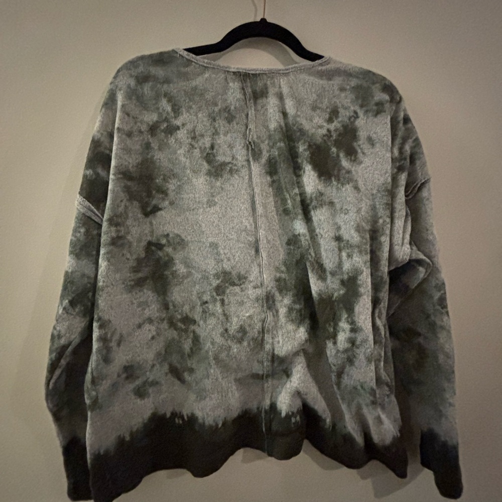 Gray and Green Tie-Dye Sweatshirt - Picture 5 of 5